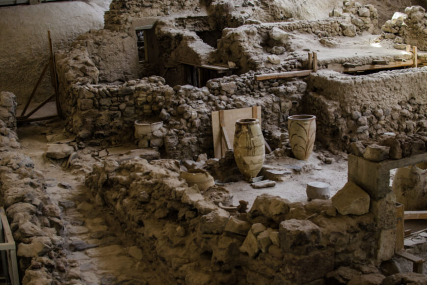 Explore Santorini's Historical Attractions-Museum of Prehistoric Thera-KamariTours